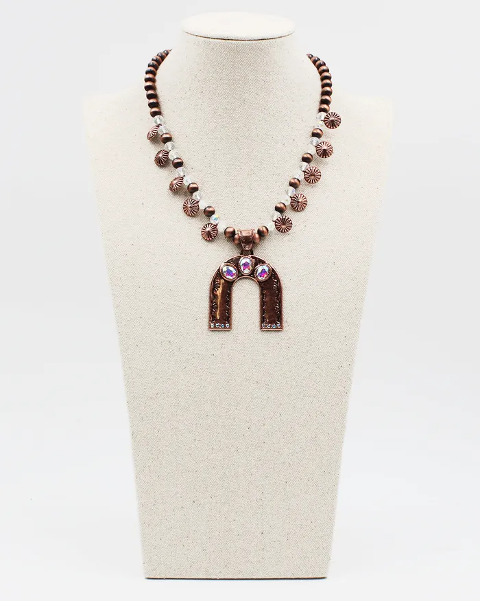 040220230440 Necklaces Navajo Pearl Beaded Necklace with Horseshoe Pendant